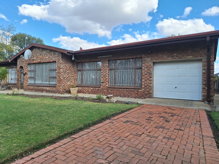 3 Bedroom Property for Sale in Vrede Free State